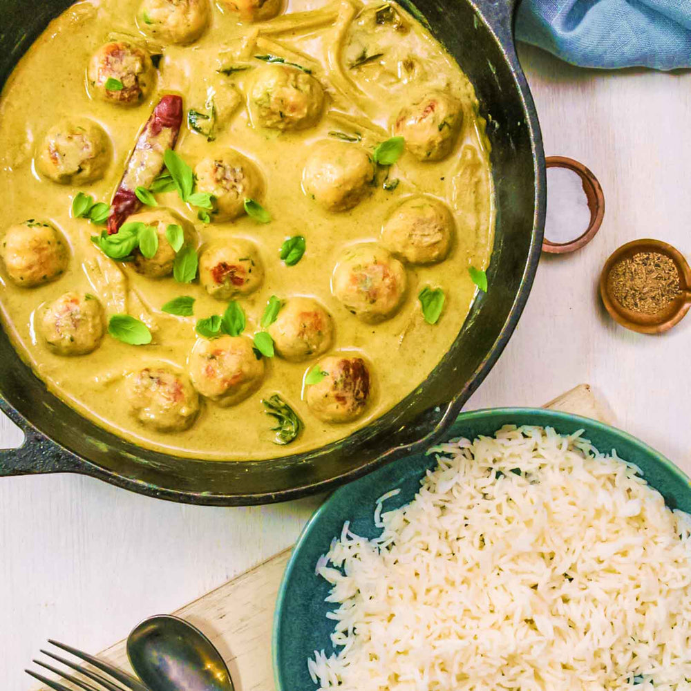 Thai-Style Chicken Meatball Green Curry